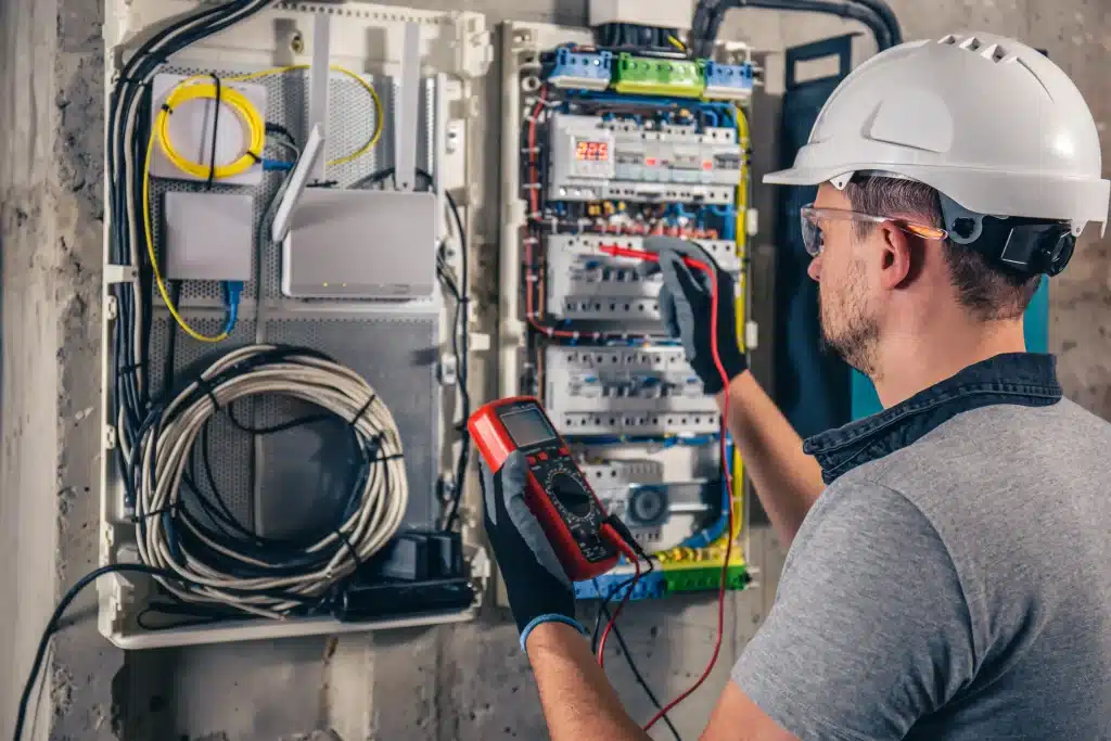 electrician install and troubleshoot electrical panel switchboard and fuses